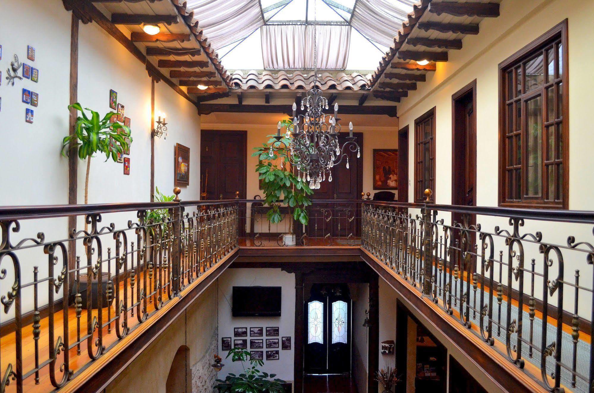 La Posada Cuencana Hotel Exterior photo